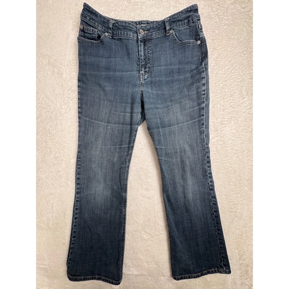 Chico's Premium Denim - CHICO Platinum Women's Large Jeans Short Bootcut Dark Wash‎ Chic Comfy Chico's 2